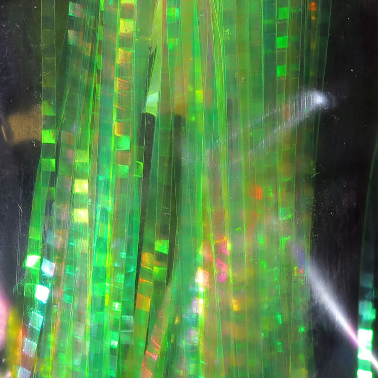 1761 Yellow Dyed Pearl Lateral Scale